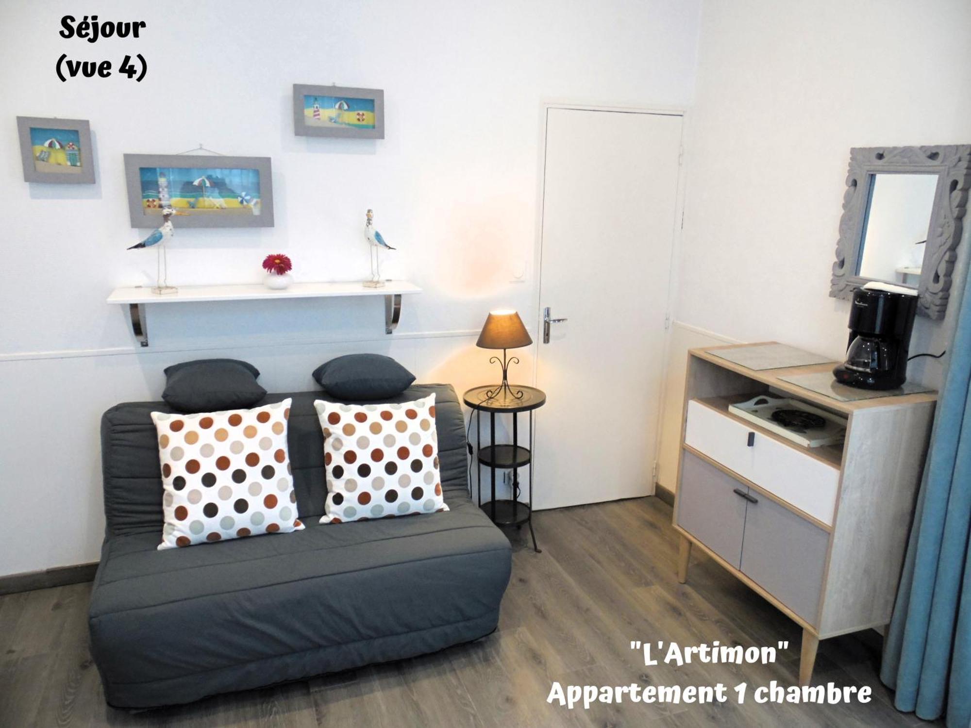 La Hoguette Apartment